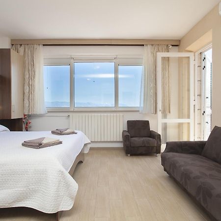 Guest House Lovric Lumbarda Zimmer foto